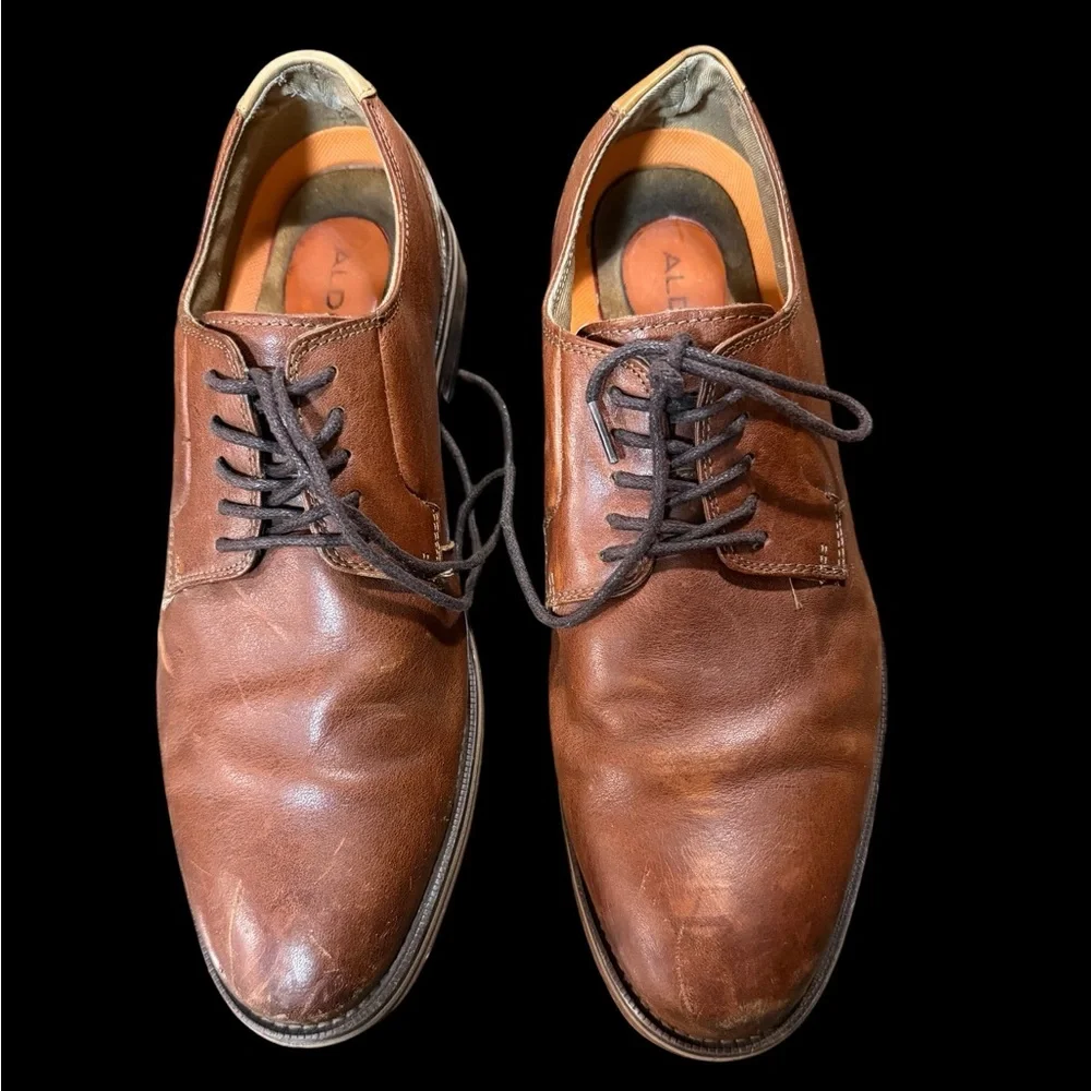 Aldo Men's Cognac Brown Leather Derby Oxfords. Used